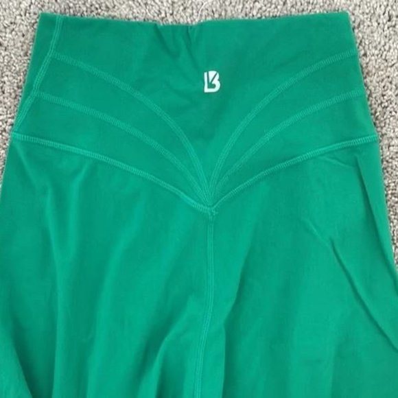 Buffbunny - Siren Leggings - Lucky Charm Green - Candy Shop Collection - XS - Picture 2 of 3